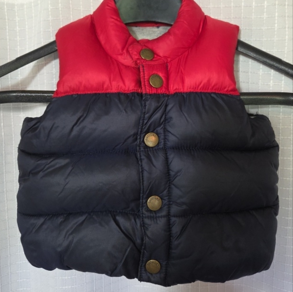 Baby Gap Puffer Vest 0-6 Months